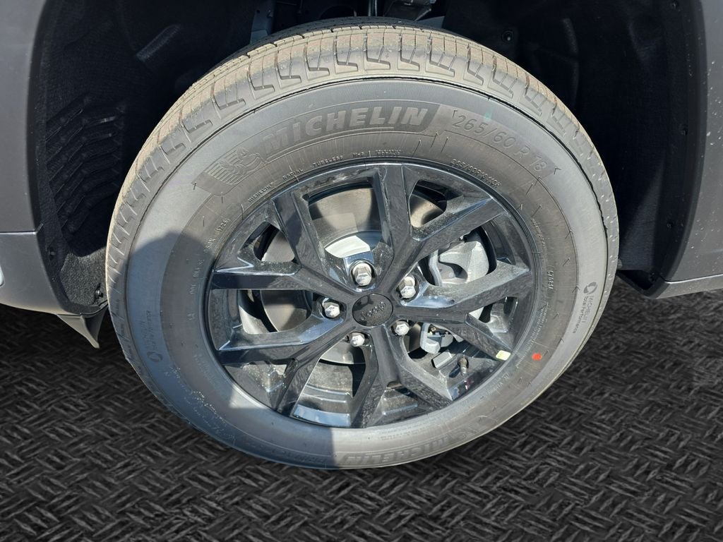 2026 Jeep Grand Cherokee Base