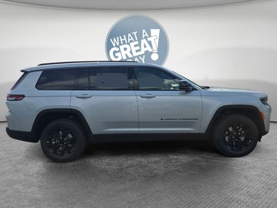 2026 Jeep Grand Cherokee Base
