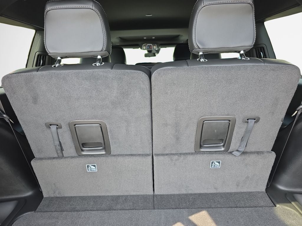 2026 Jeep Grand Cherokee Base
