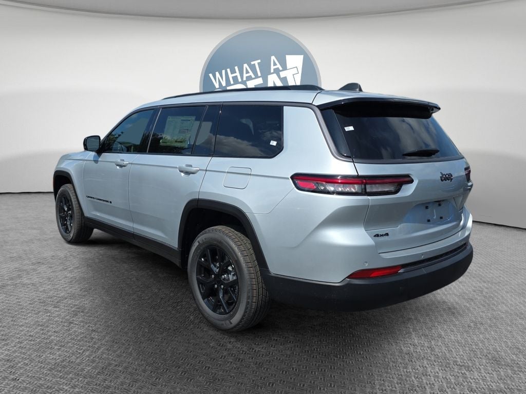 2026 Jeep Grand Cherokee Base