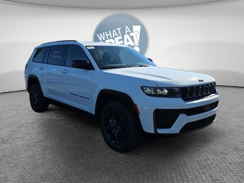 2027 Jeep Grand Cherokee Laredo Altitude