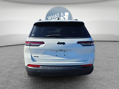 2027 Jeep Grand Cherokee Laredo Altitude
