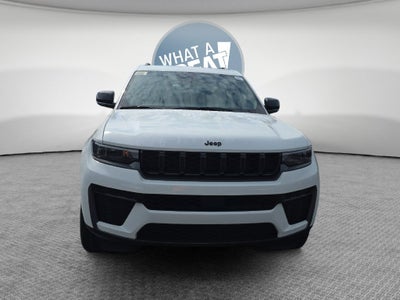 2027 Jeep Grand Cherokee L Laredo Altitude