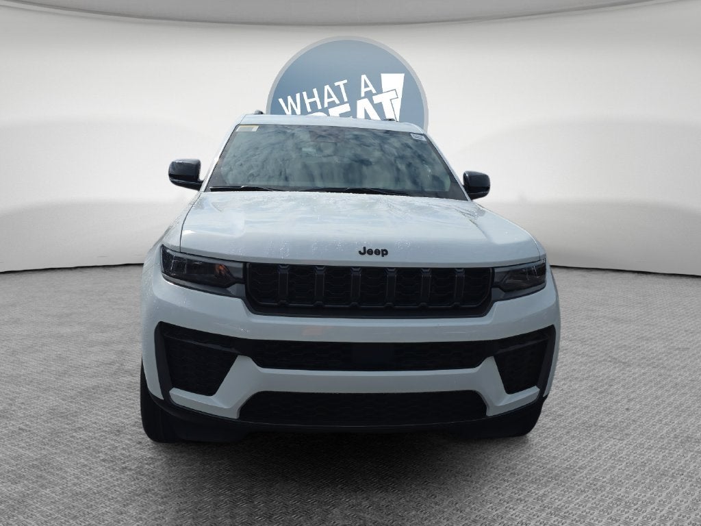 2027 Jeep Grand Cherokee L Laredo Altitude