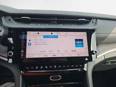 2027 Jeep Grand Cherokee Laredo Altitude