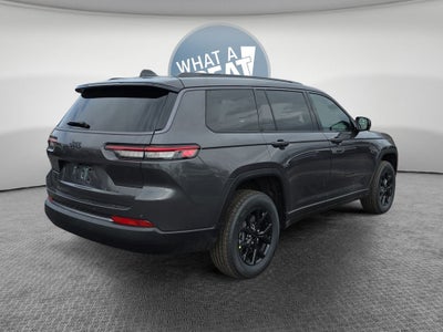 2026 Jeep Grand Cherokee Laredo