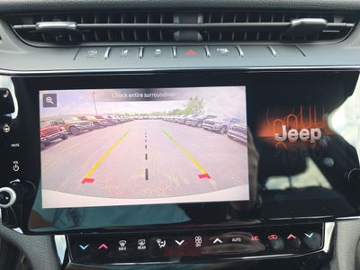 2027 Jeep Grand Cherokee Laredo Altitude