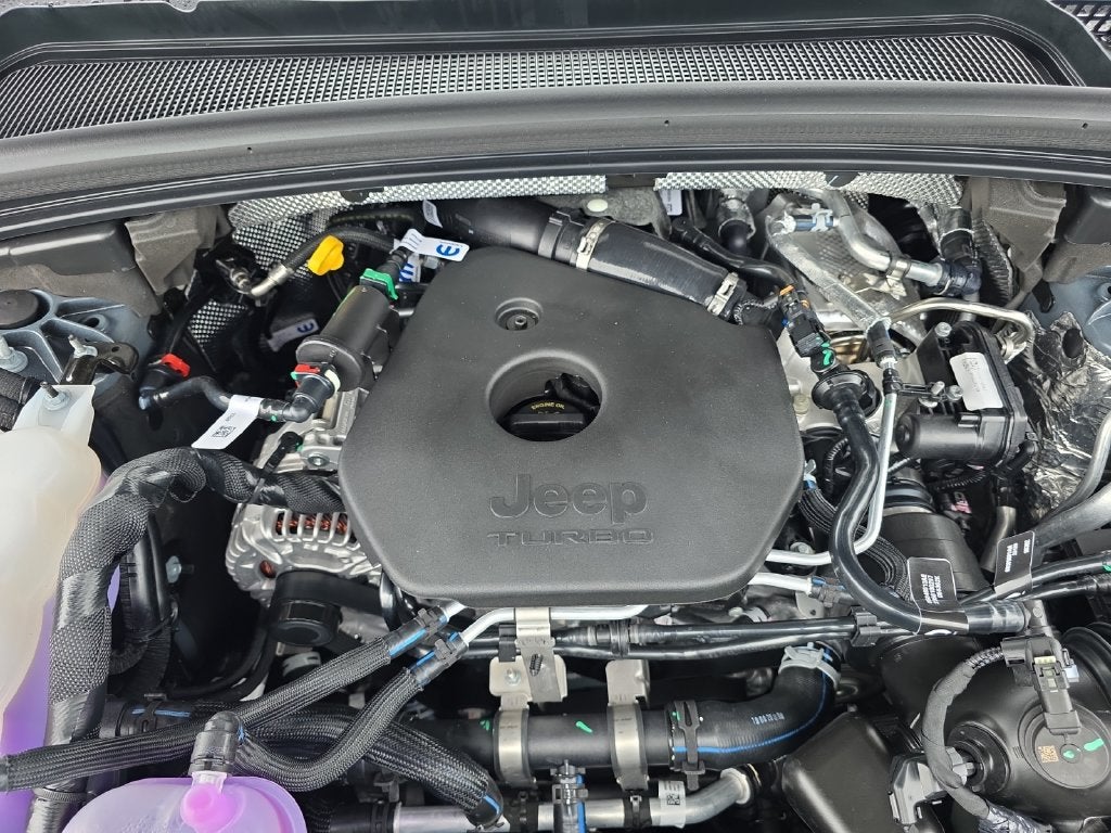2027 Jeep Grand Cherokee L Laredo Altitude