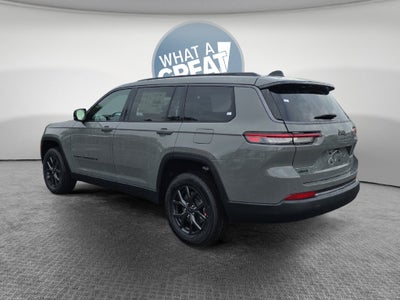 2027 Jeep Grand Cherokee L Laredo Altitude