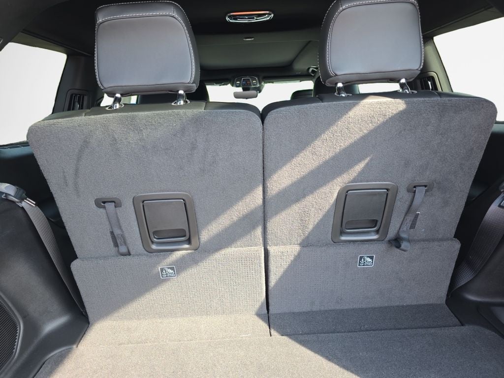 2027 Jeep Grand Cherokee L Limited