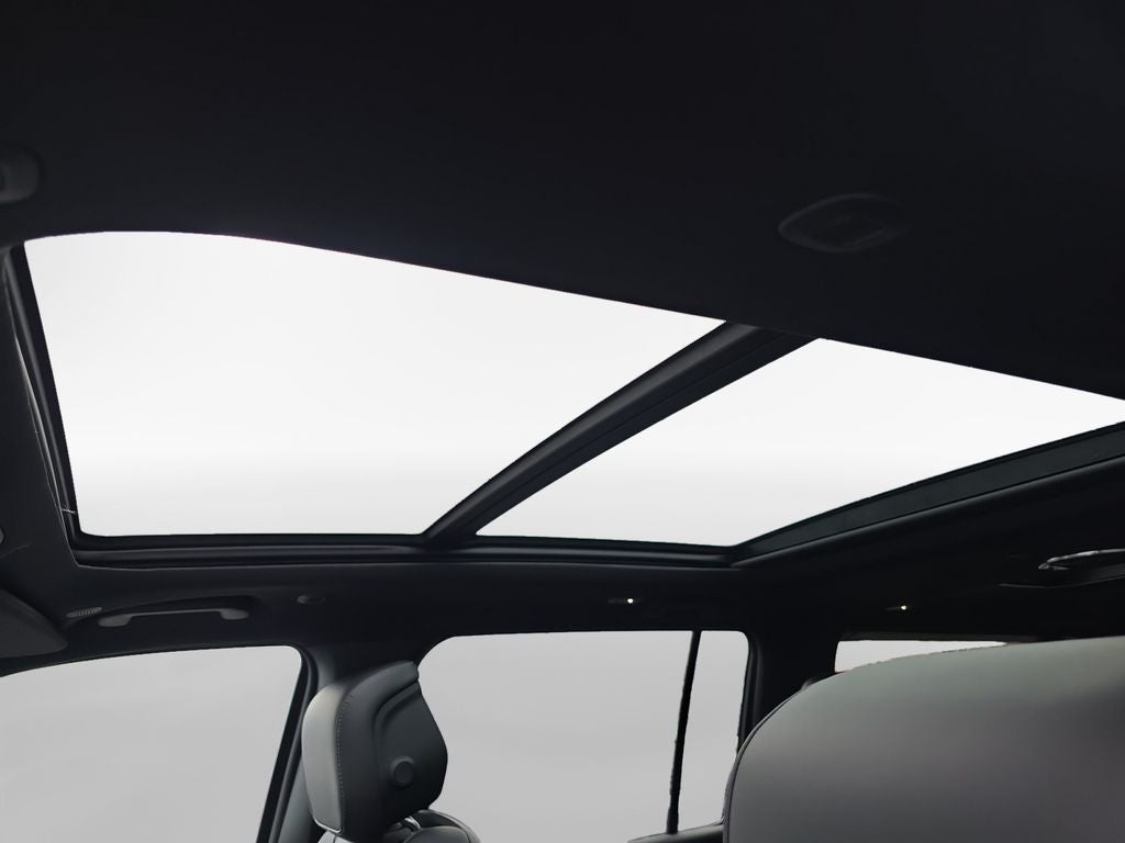 2026 Jeep Grand Wagoneer Base