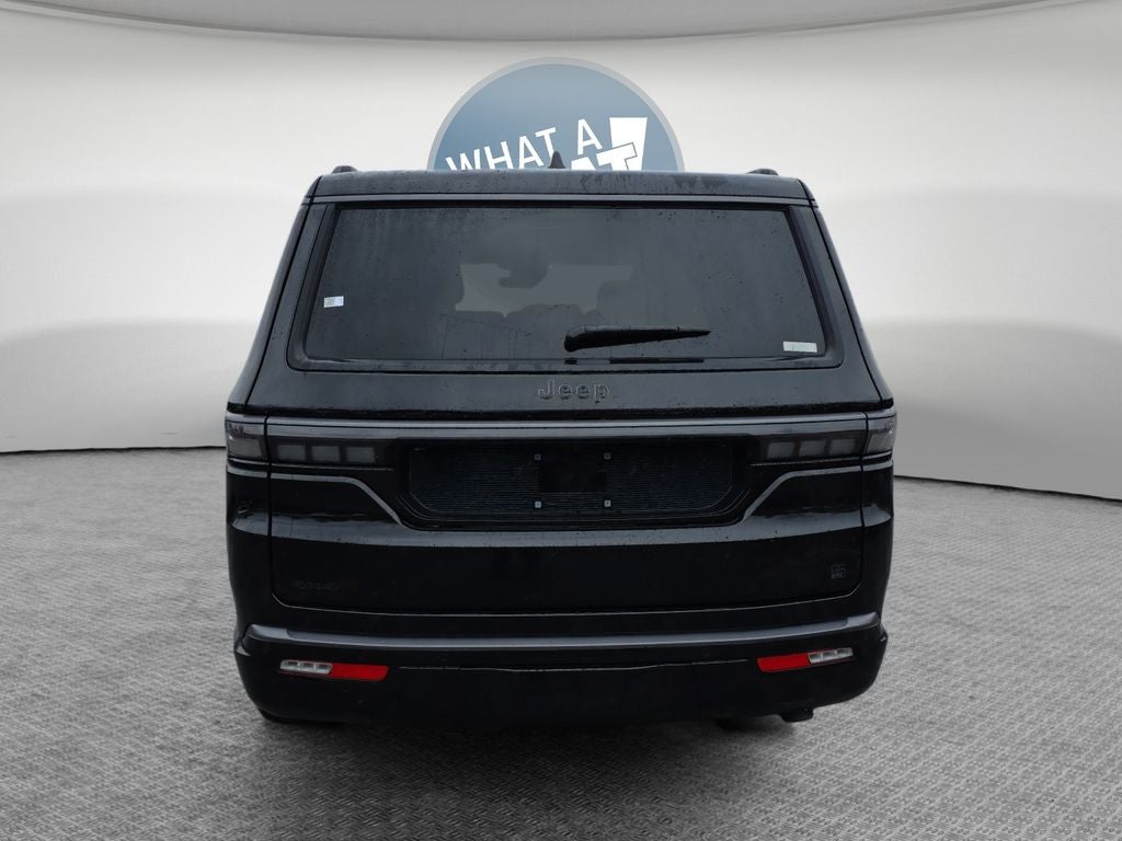 2026 Jeep Grand Wagoneer Base