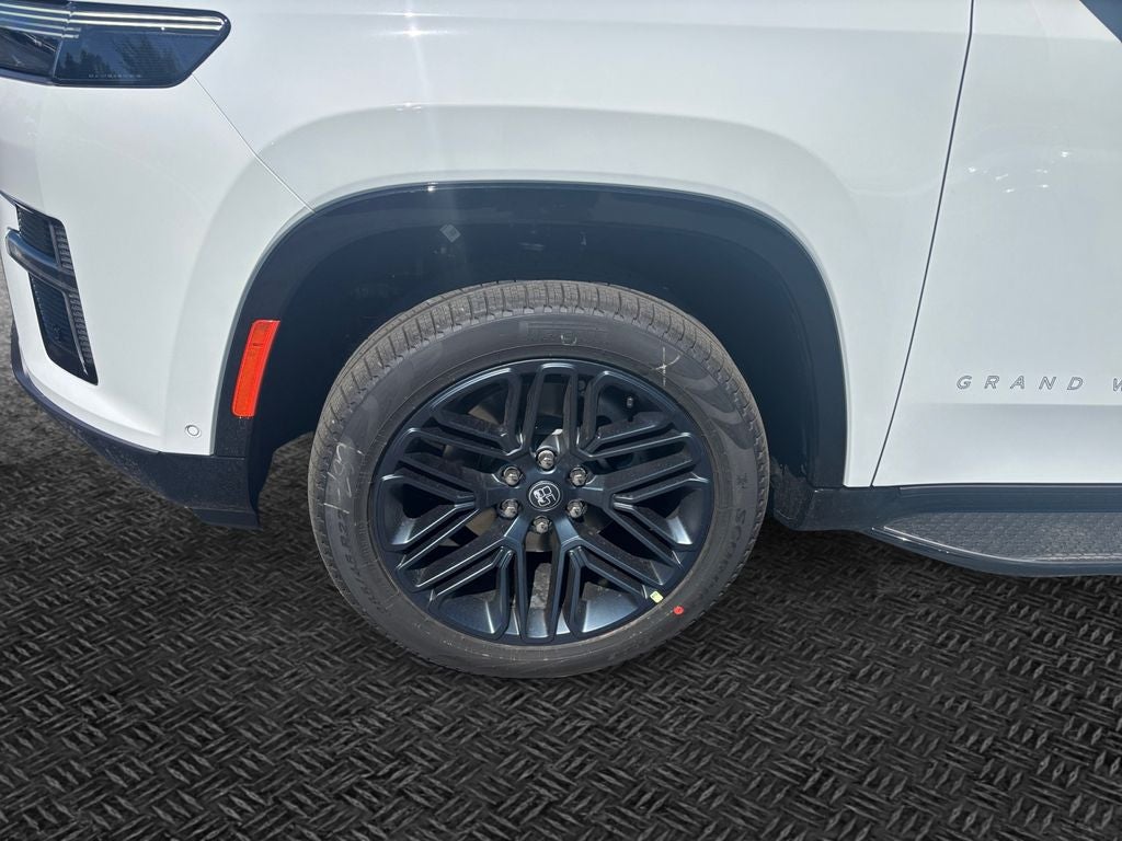 2026 Jeep Grand Wagoneer Base