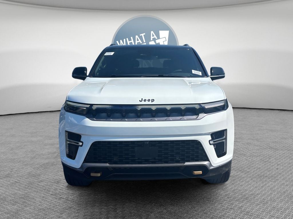 2026 Jeep Grand Wagoneer Base