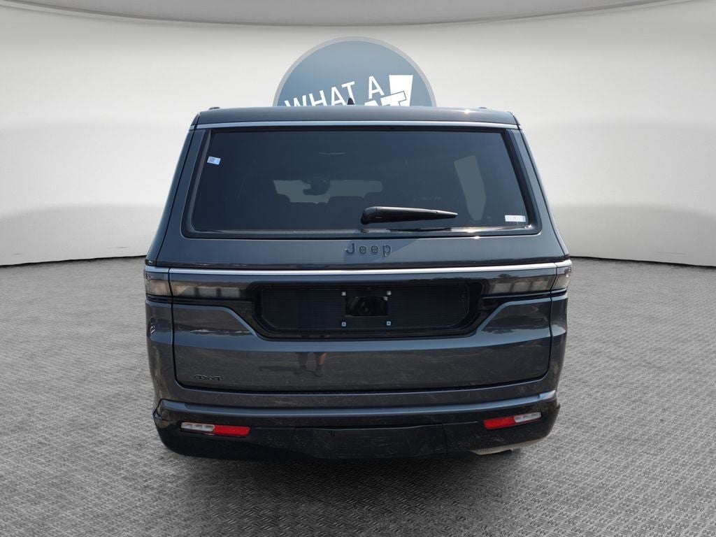 2026 Jeep Grand Wagoneer Base
