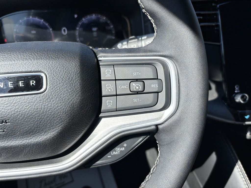 2025 Jeep Wagoneer Series II