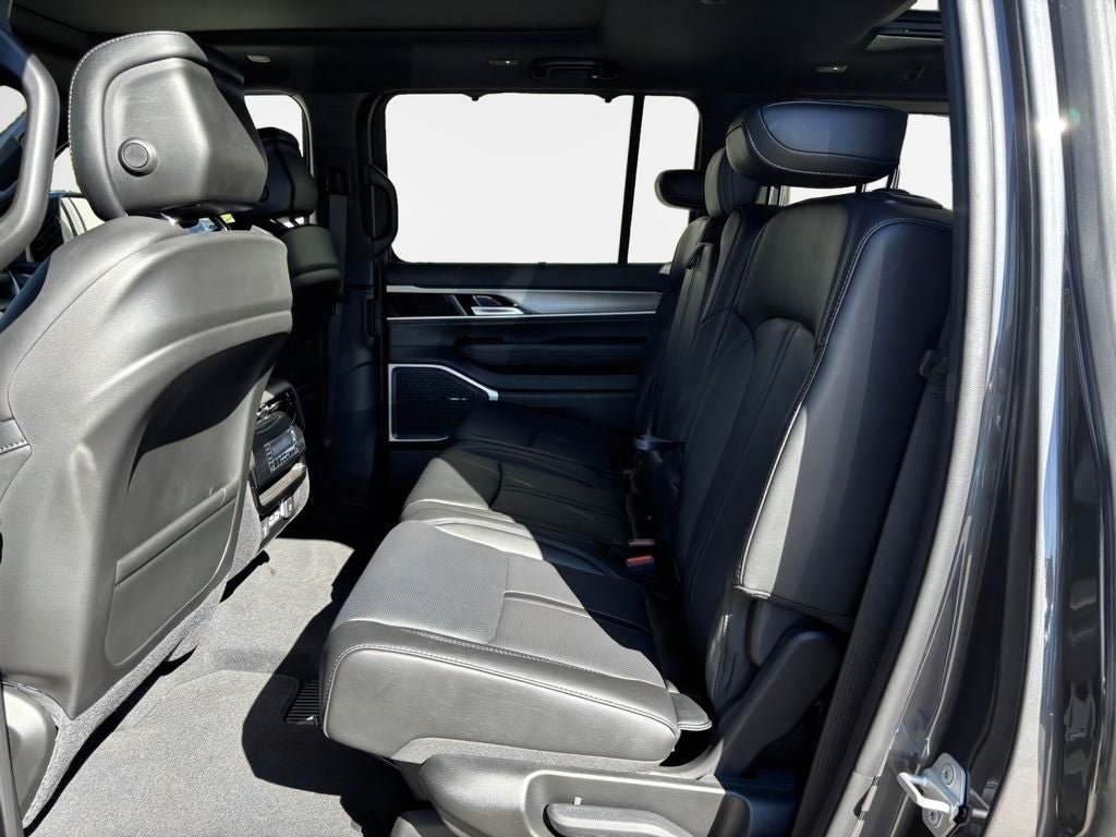 2025 Jeep Wagoneer Series II