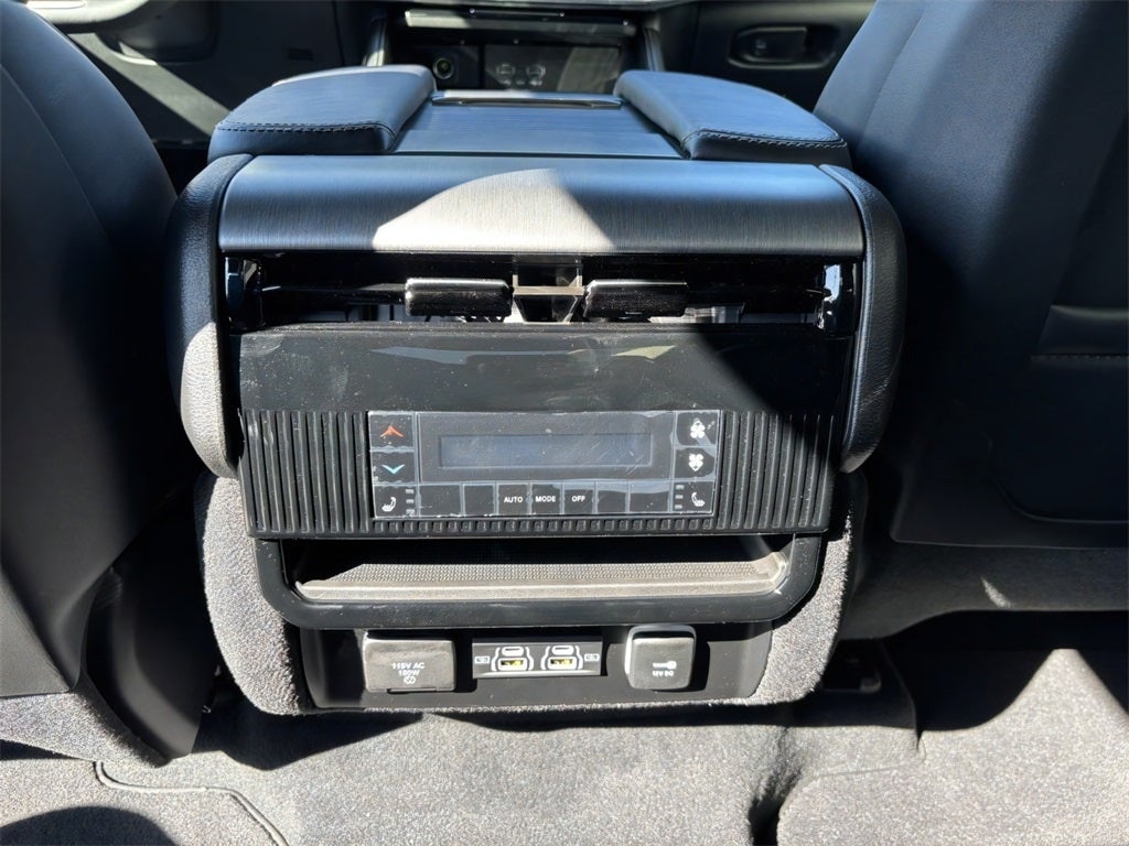 2025 Jeep Wagoneer Series II