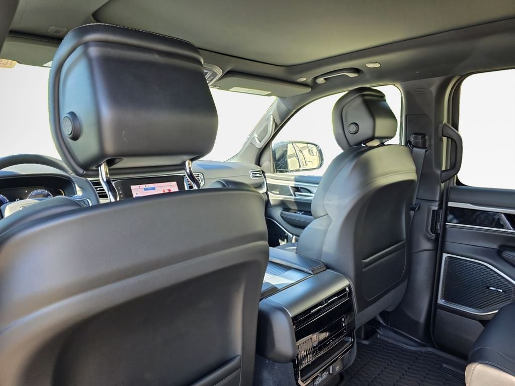 2025 Jeep Wagoneer Series II