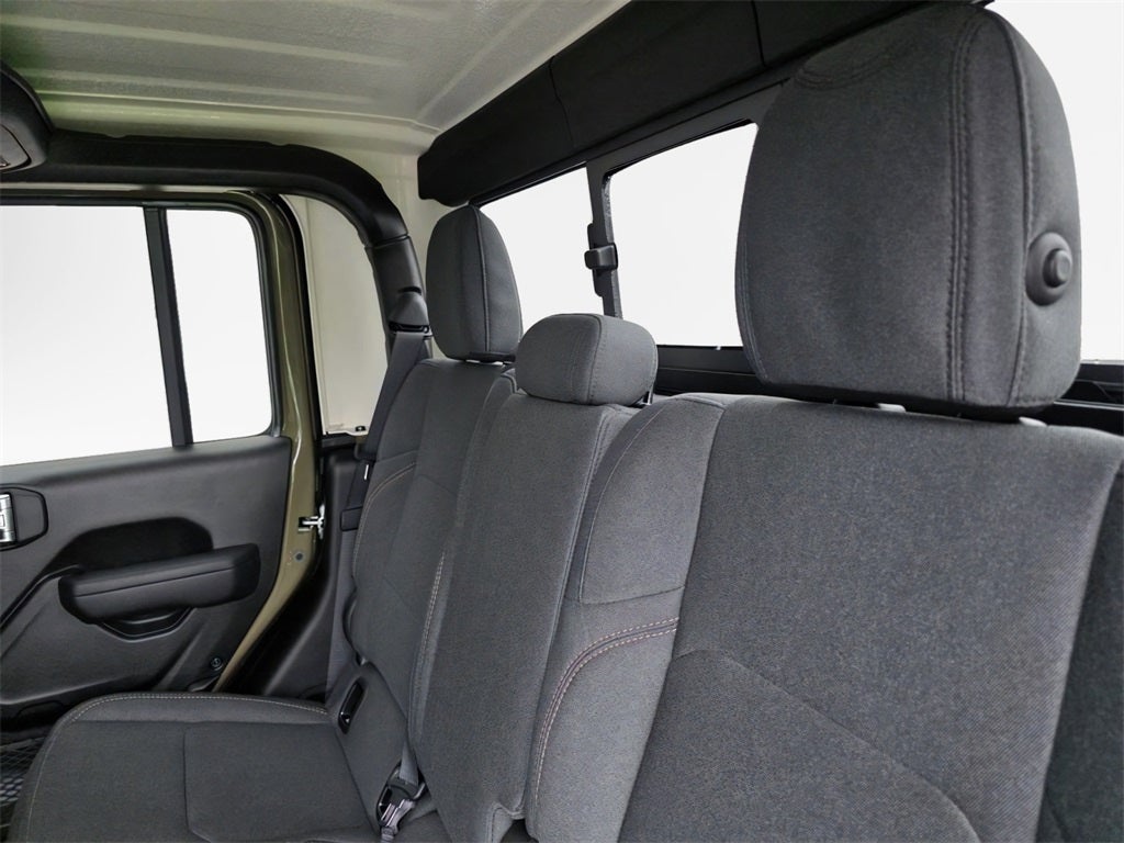 2025 Jeep Gladiator Sport S