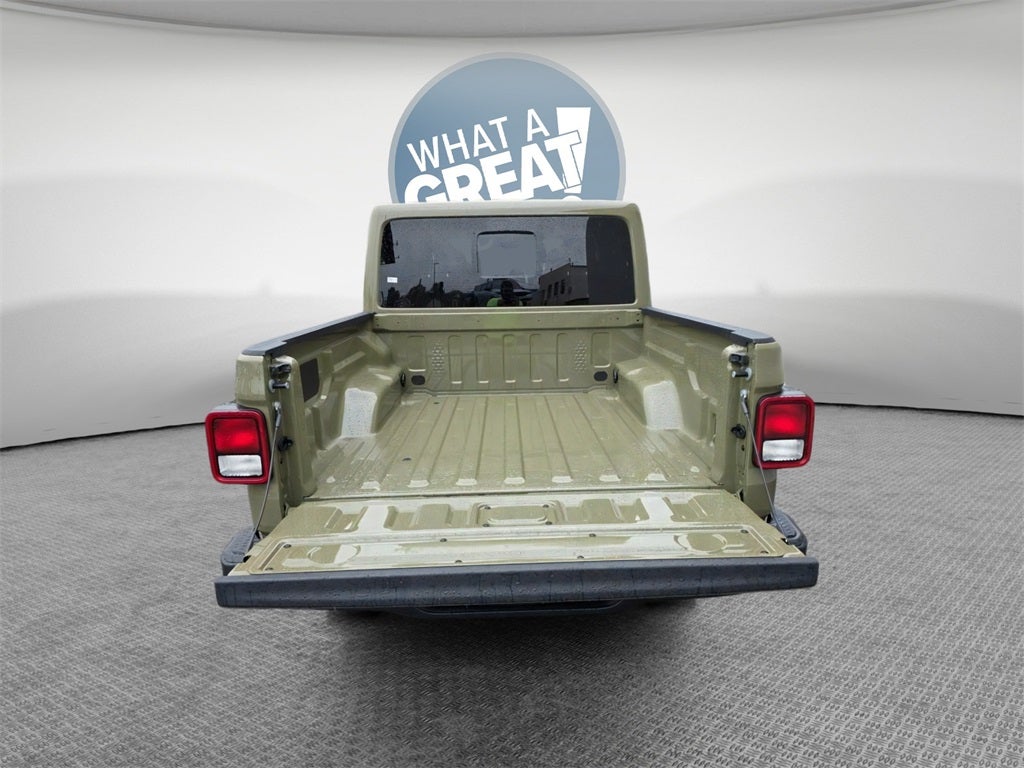 2025 Jeep Gladiator Sport S