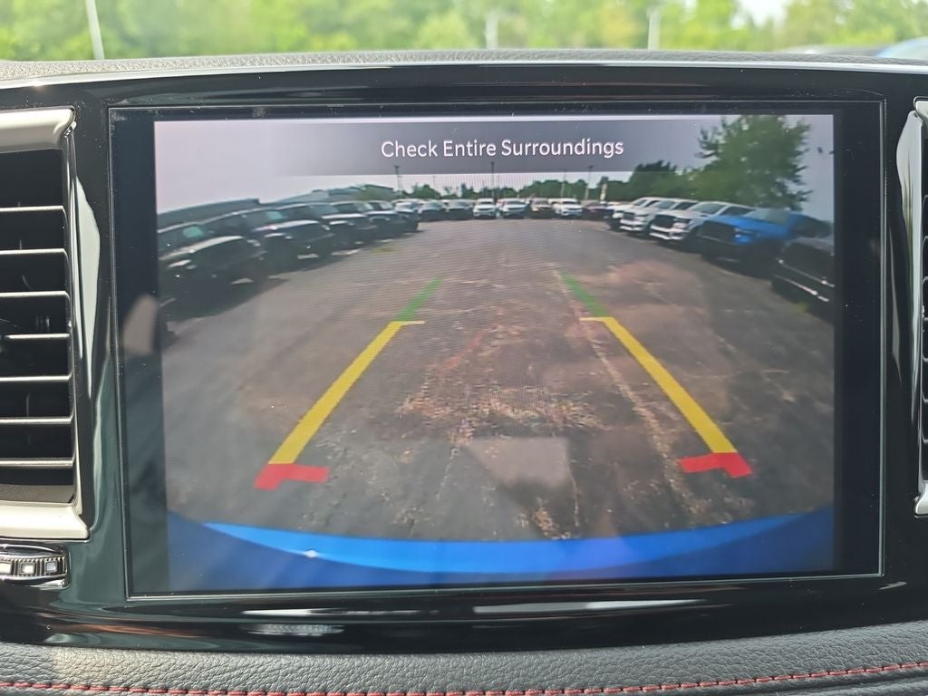 2027 Chrysler Pacifica Select