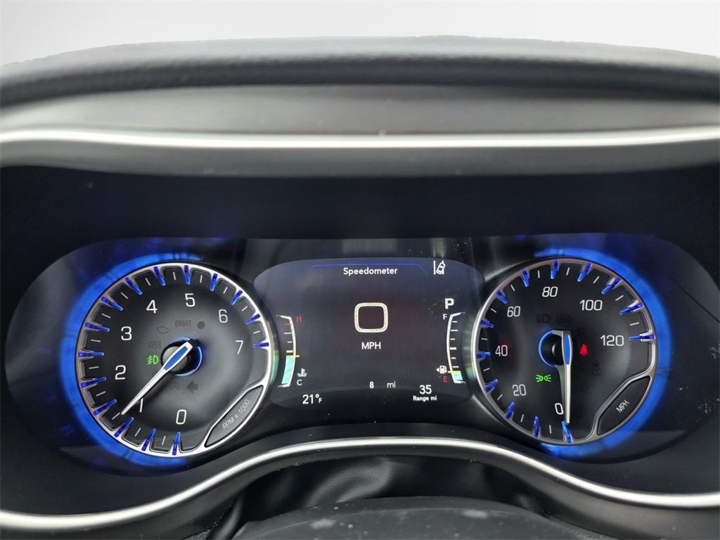 2026 Chrysler Pacifica Select