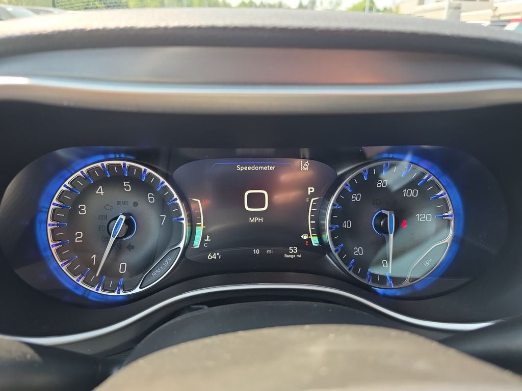 2027 Chrysler Pacifica Select