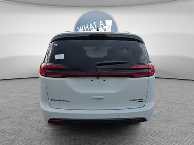 2027 Chrysler Pacifica Limited