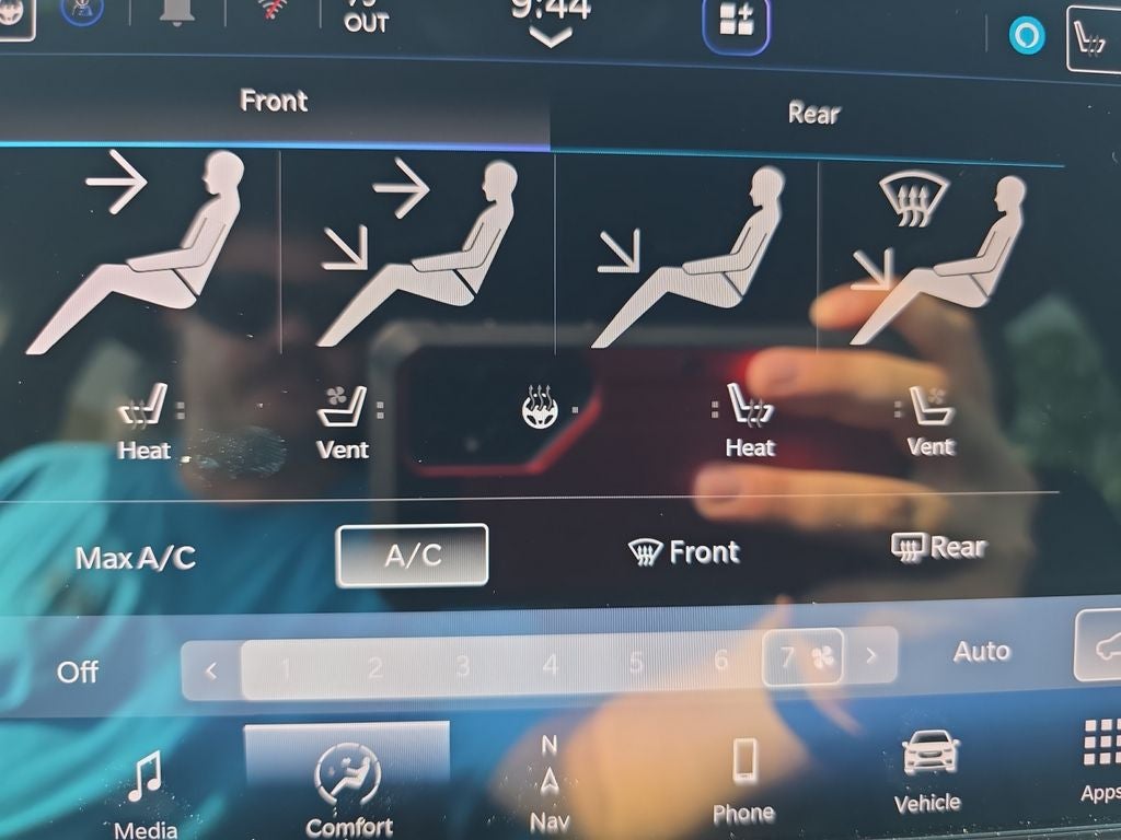 2027 Chrysler Pacifica Limited