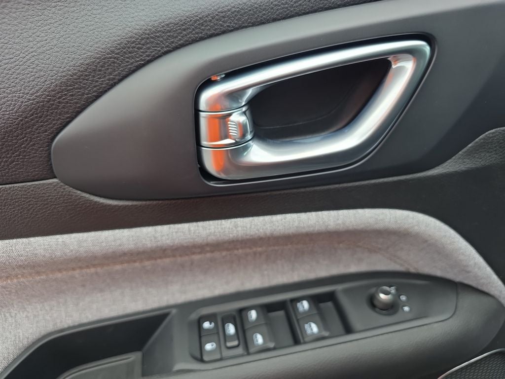 2026 Jeep Compass Base