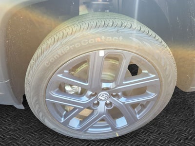 2026 Jeep Compass Base