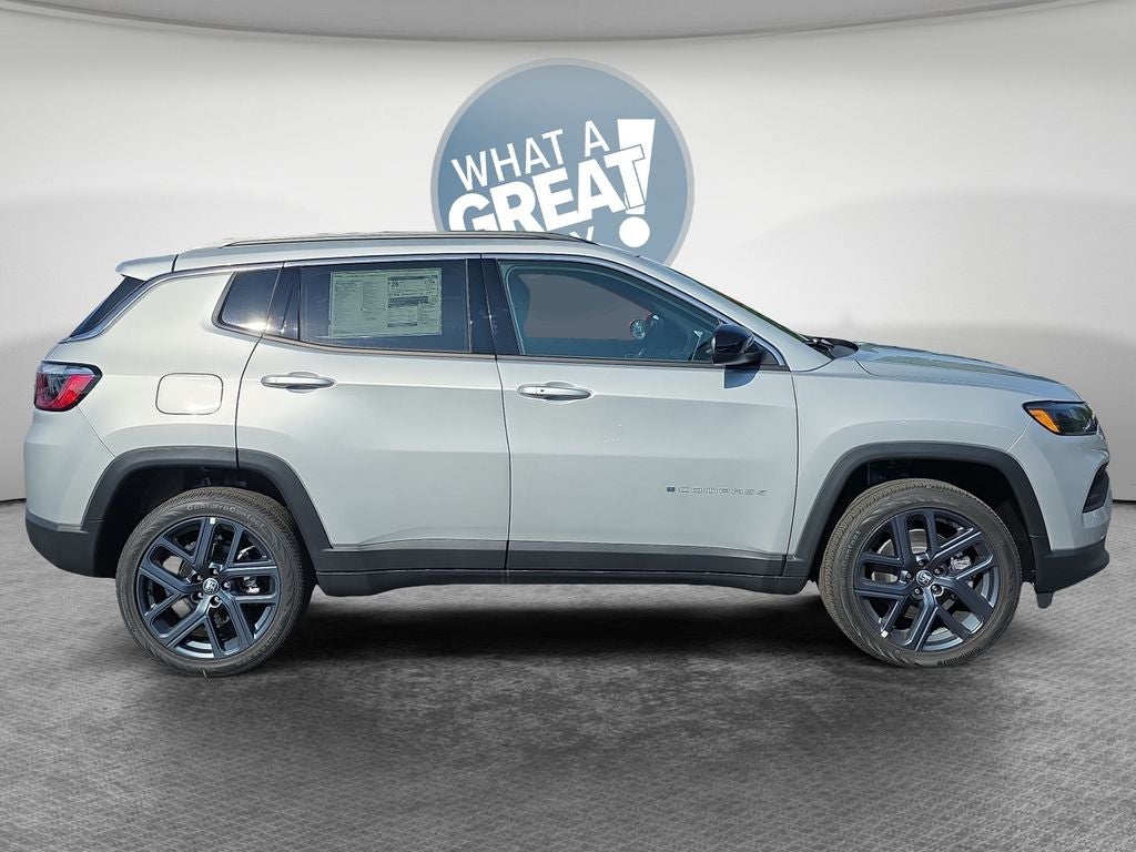 2026 Jeep Compass Base