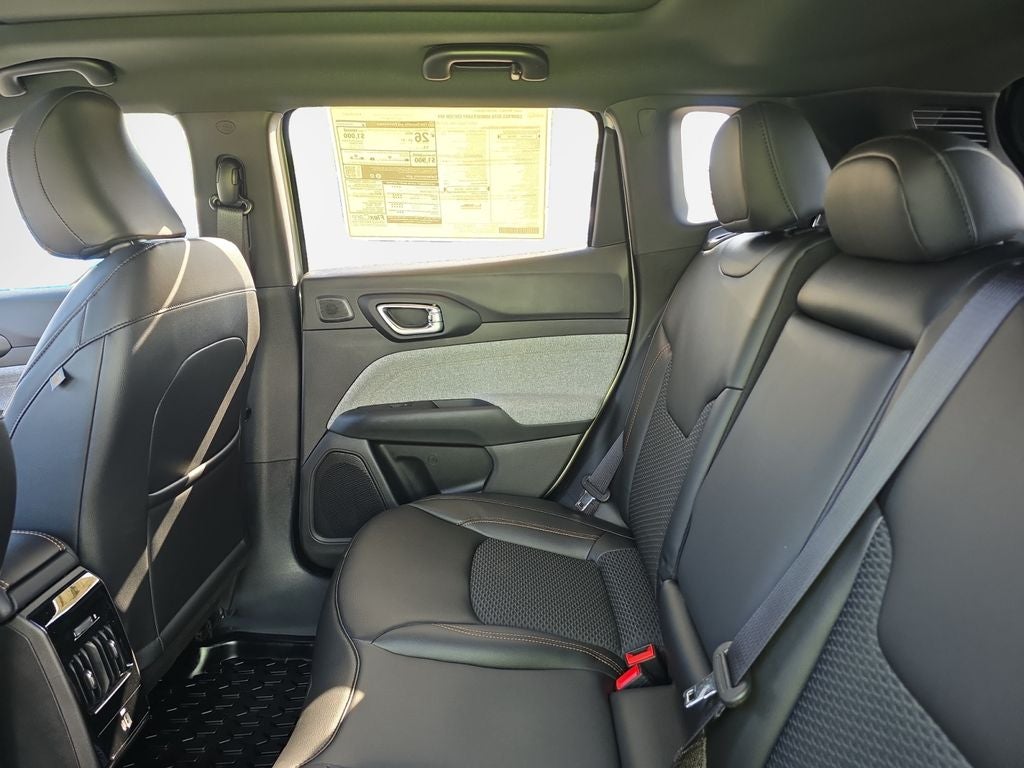 2026 Jeep Compass Base