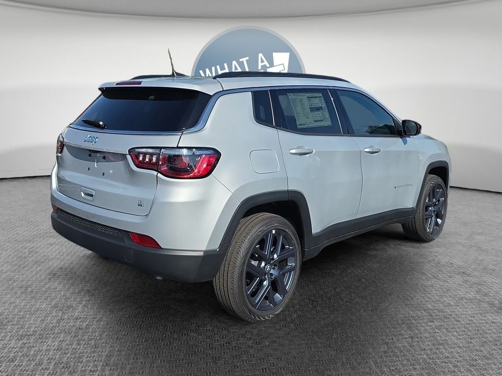 2026 Jeep Compass Base