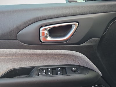 2026 Jeep Compass Base