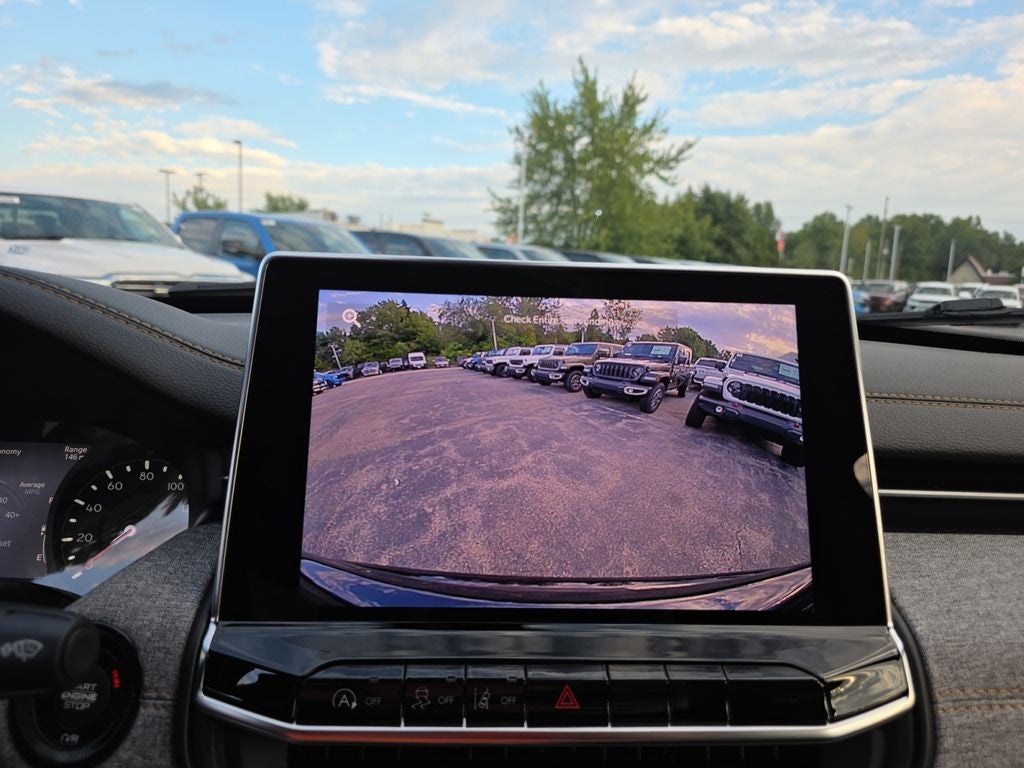2026 Jeep Compass Base