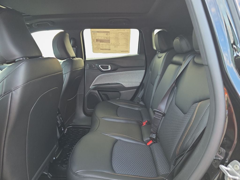 2026 Jeep Compass Base