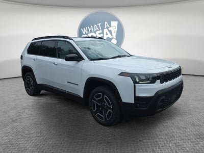 2026 Jeep Cherokee Laredo