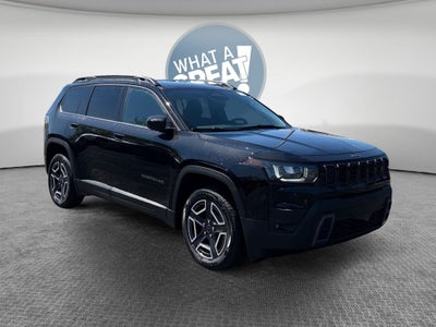 2026 Jeep Cherokee Laredo