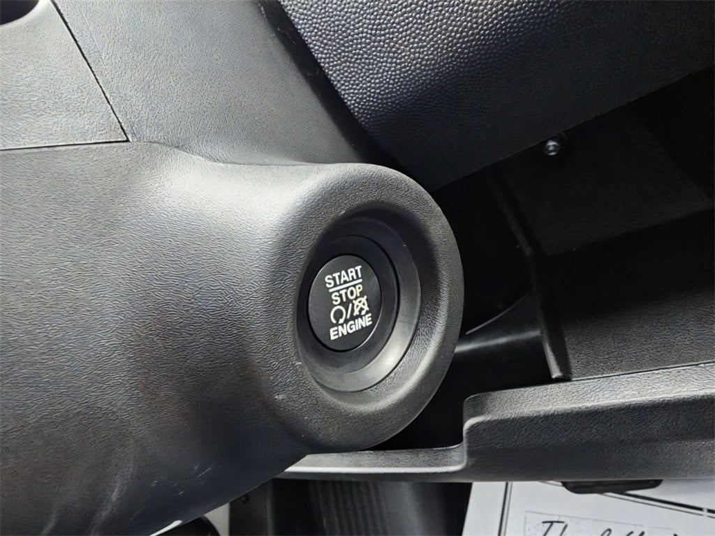 2025 RAM Promaster High Roof SLT / 136" WB