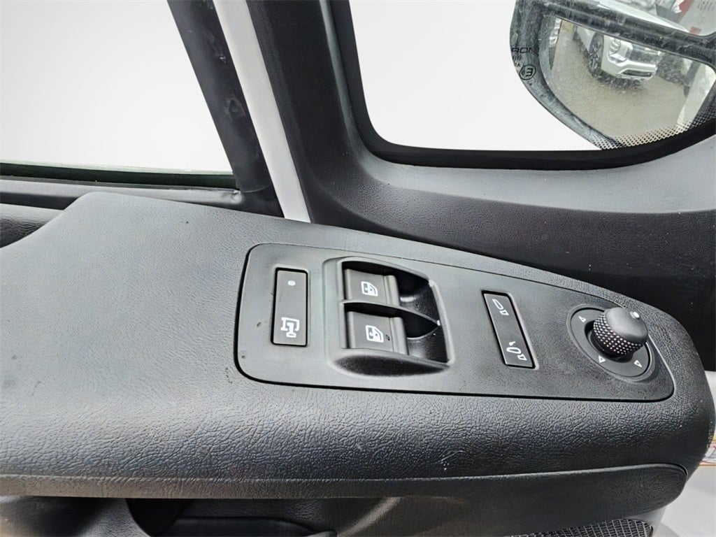 2025 RAM Promaster High Roof SLT / 136" WB