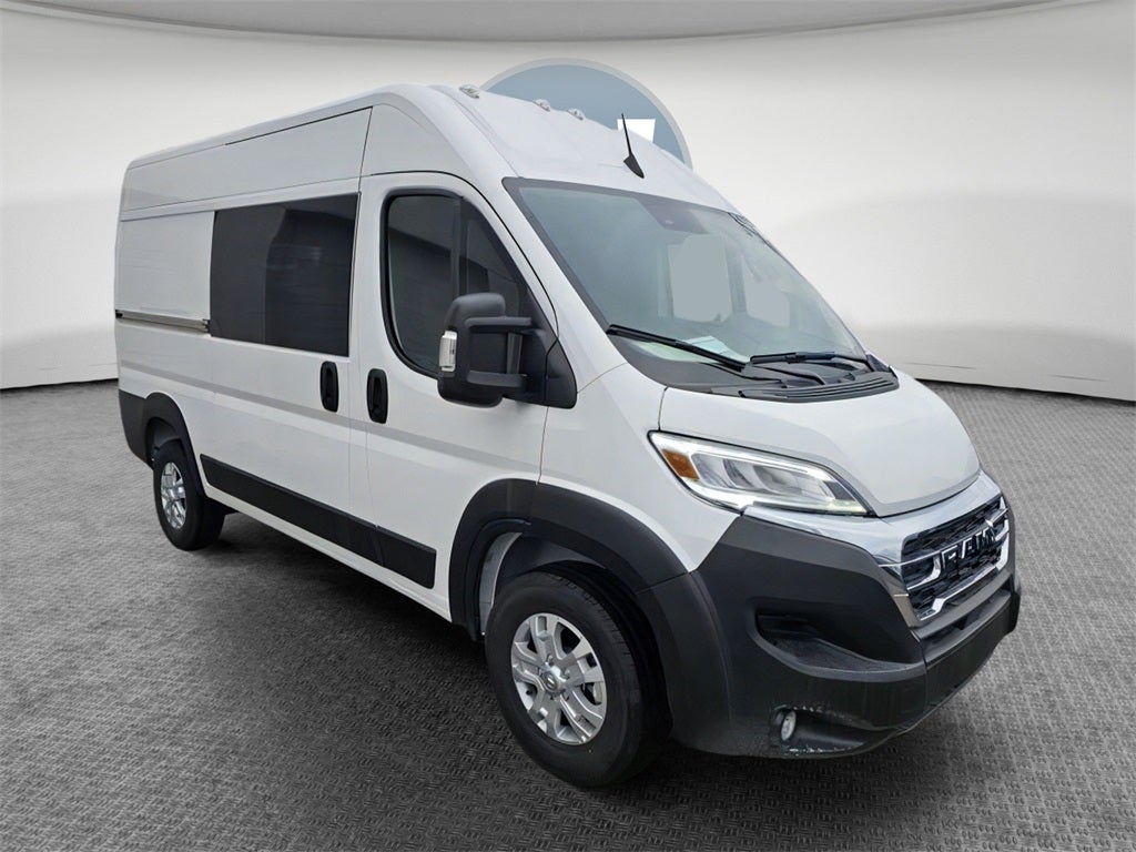 2025 RAM Promaster High Roof SLT / 136" WB