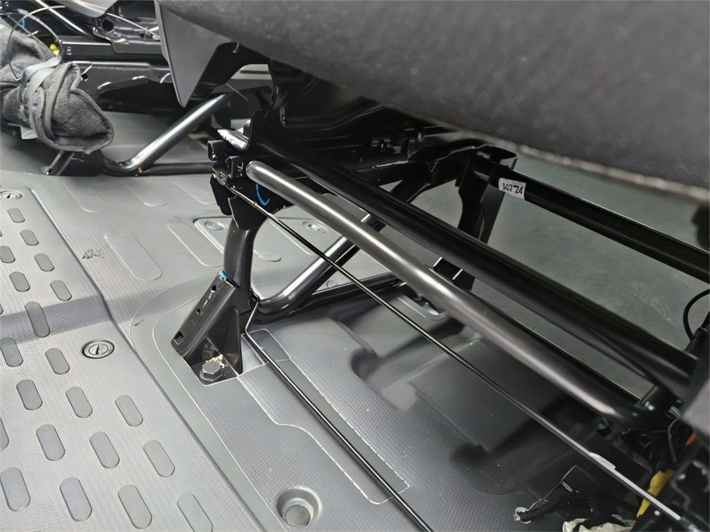 2025 RAM Promaster High Roof SLT / 136" WB