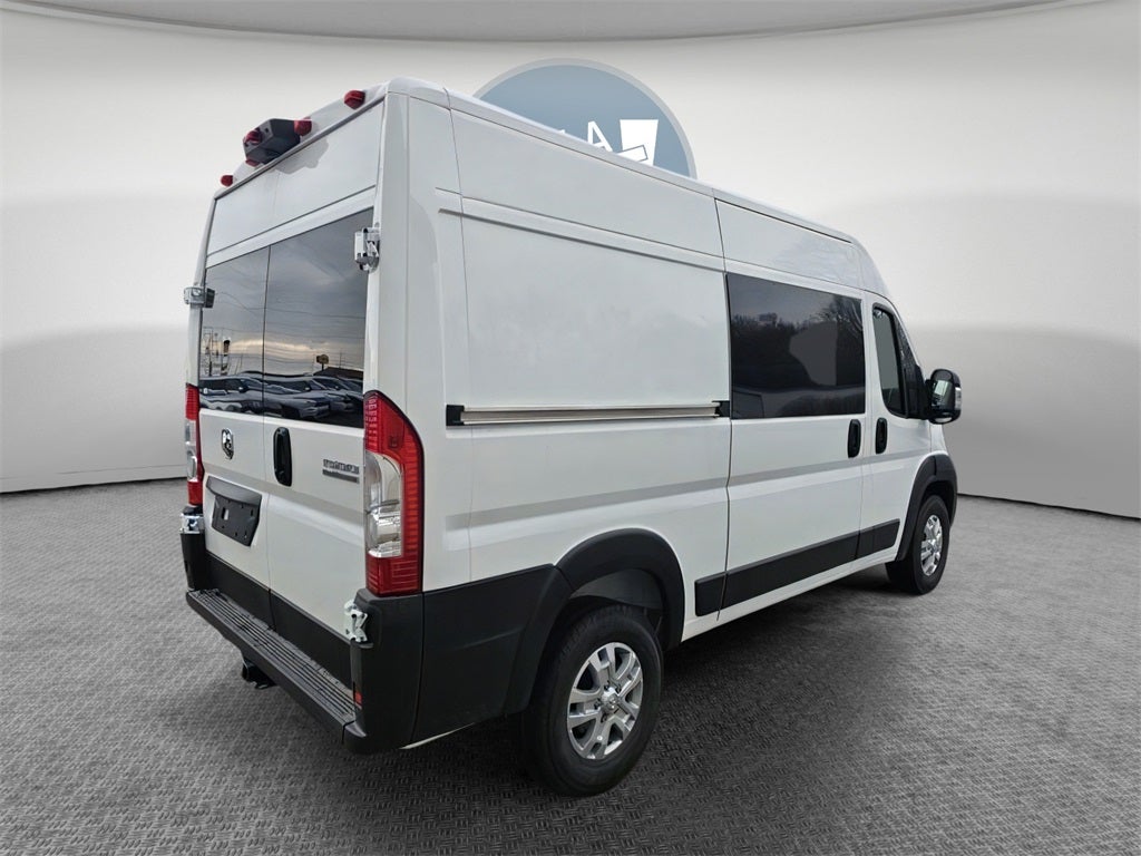 2025 RAM Promaster High Roof SLT / 136" WB