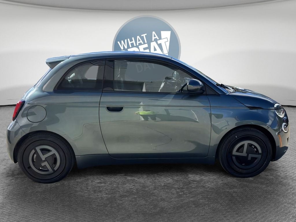 2025 FIAT 500 Battery Electric