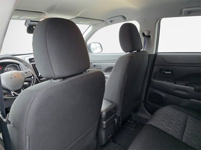 2026 Mitsubishi Outlander Sport 2.0 LE