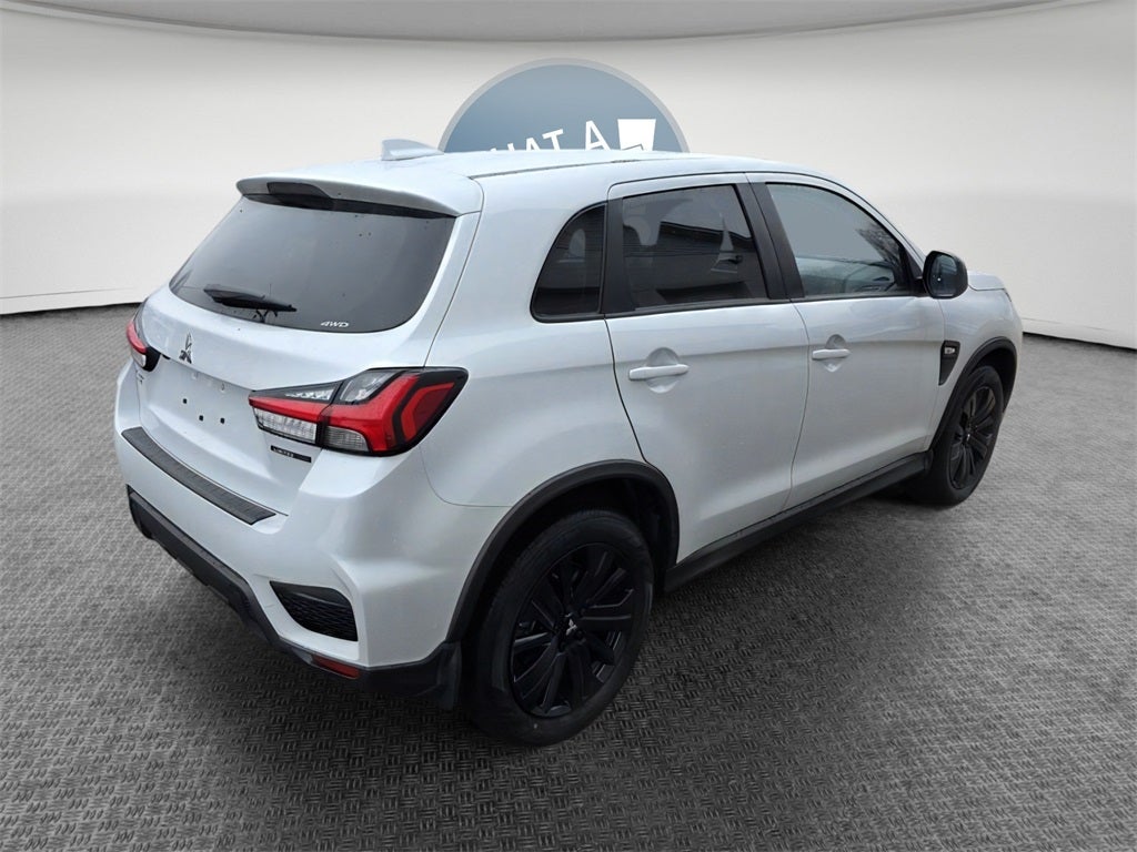 2026 Mitsubishi Outlander Sport 2.0 LE