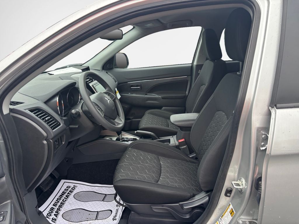 2027 Mitsubishi Outlander Sport 2.0 ES