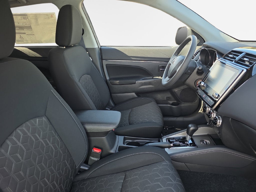 2027 Mitsubishi Outlander Sport 2.0 ES